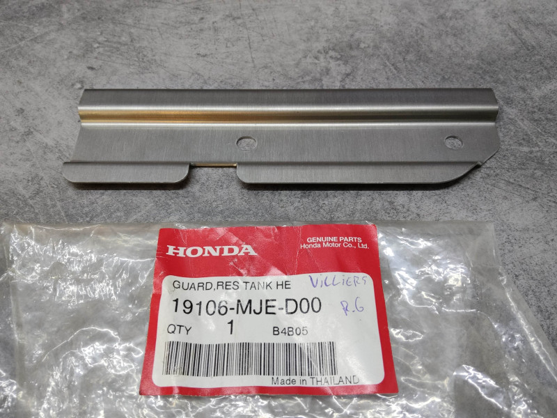 Protection reservoir CB650F HONDA 19106-MJE-D00