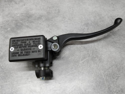 Maître cylindre adaptable carré honda classique double disques 45500-463-602P
