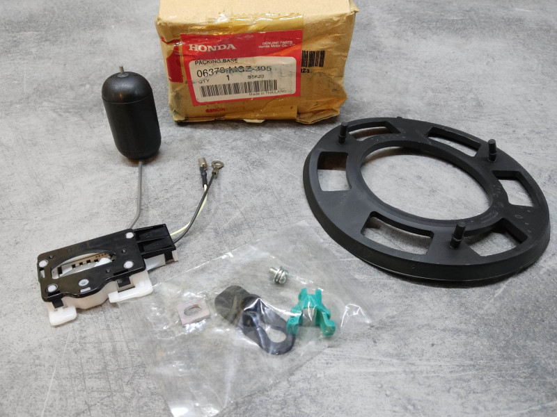Jauge à essence Honda CB500 - Réf. 06370-MGZ-305