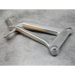 Support repose pied arrière CBR125R CBR125RS CBR125RW HONDA 50725-KPP-860