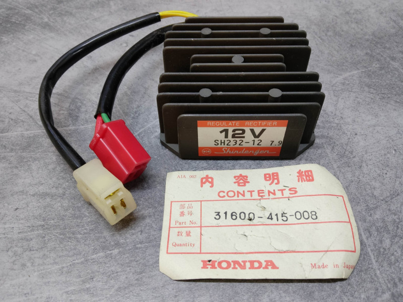 Régulateur Redresseur Honda CX500 CX500C 31600-415-008 Neuf
