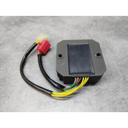 Régulateur Redresseur Honda CX500 CX500C 31600-415-008 Neuf