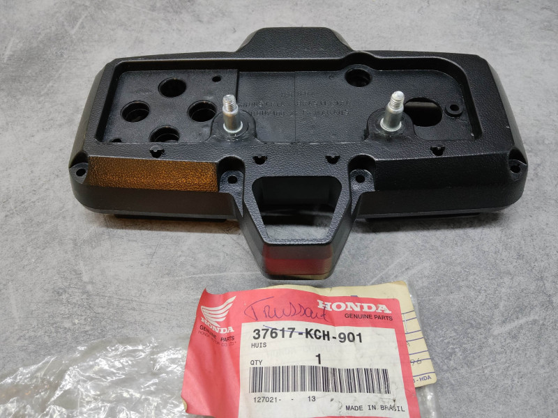 Boitier inférieur compteurs CB125S 84/85 HONDA 37617-KCH-901