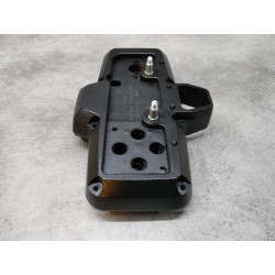 Boitier inférieur compteurs CB125S 84/85 HONDA 37617-KCH-901