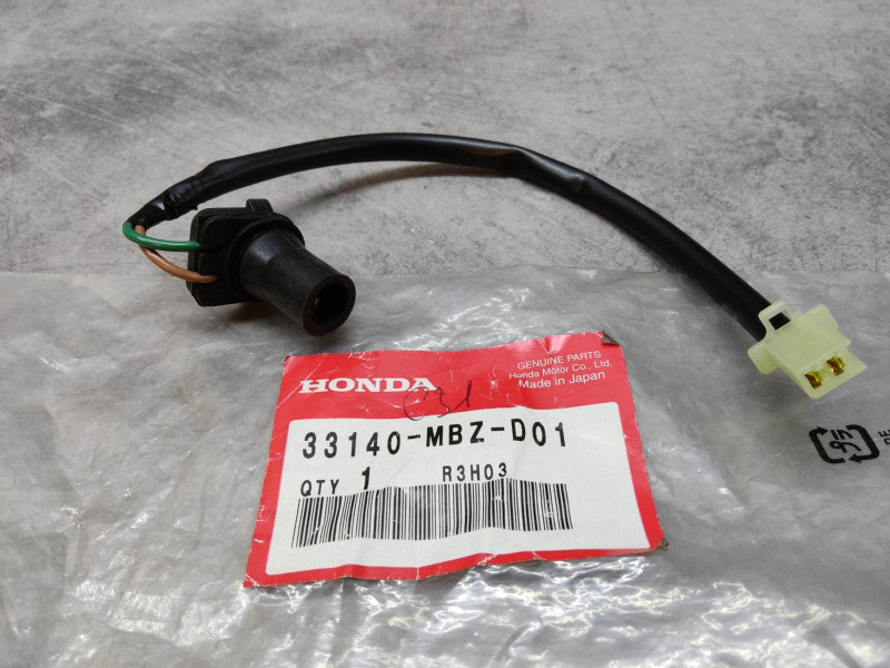 Faisceau porte ampoule CB600F2 HONDA 33140-MBZ-D01