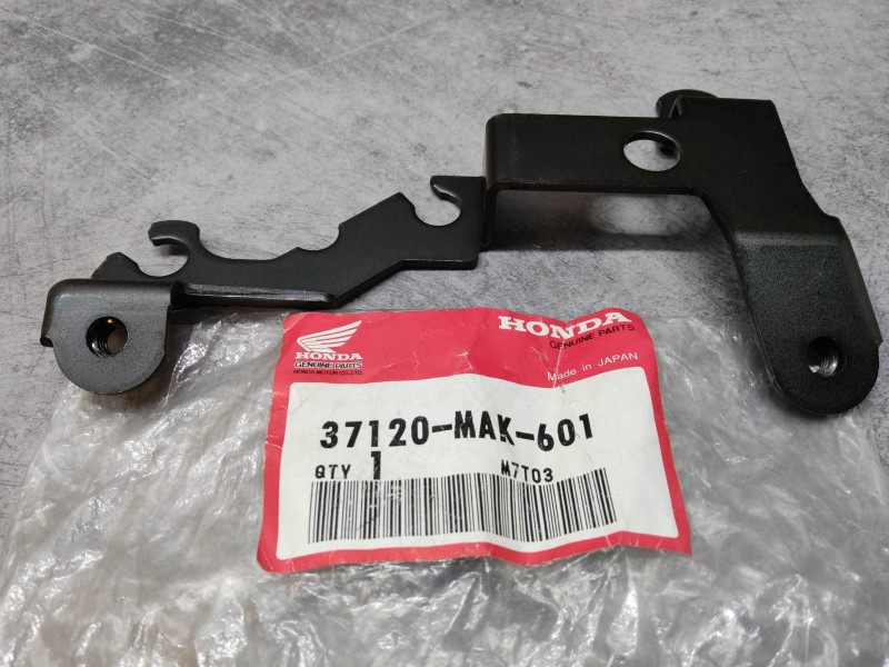 Support Compteurs Honda SLR650 Vigor - Réf. 37120-MAK-601