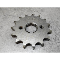 Pignon 15 dents HONDA CB125N CB125S CG125 CM125C XL125RC 23801-KC6-000