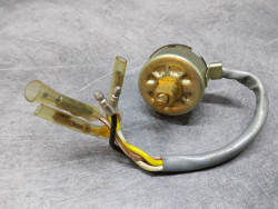 Contacteur éclairage incomplet XL250 HONDA 35150-329-620OCC