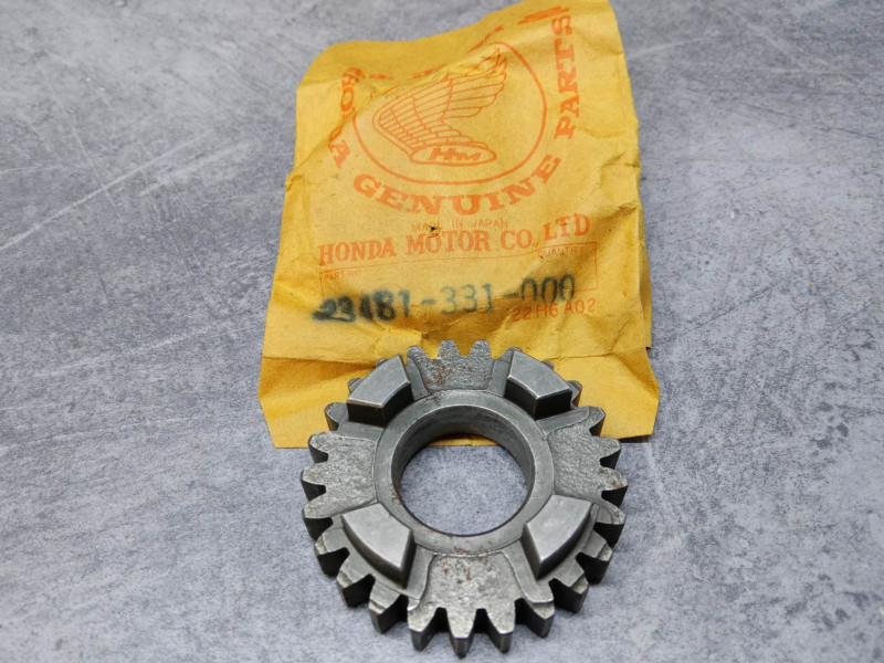 Pignon 4ème 25 dents Honda SL125 - Réf. 23481-331-000