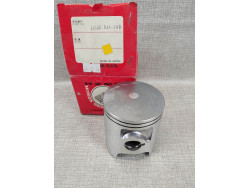 Piston E cote standard pour modèles CR250R 1984 HONDA 13100-KA4-740