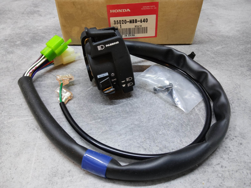 Commodo gauche VTR1000F HONDA 35020-MBB-640