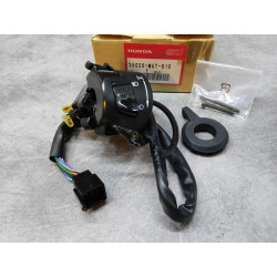Commodo gauche Honda CBR1100XX Superblackbird 97/98 | 35020-MAT-610