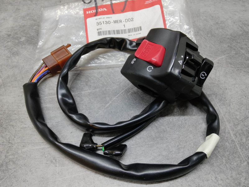 Commodo droit CBF600S 2004-06 HONDA 35130-MER-D02