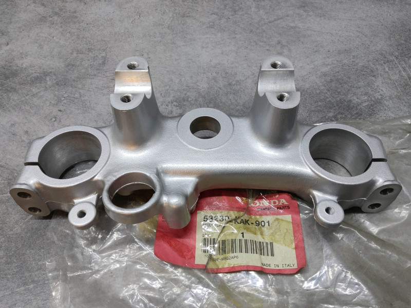 Té supérieur de fourche Honda CRM125R - Réf. 53230-KAK-901