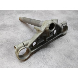 Té inférieur de fourche pour modèles VF750CJ HONDA 53200-MN2-670