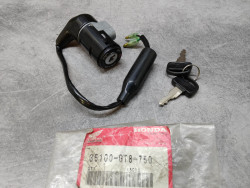 Contacteur à clés PK50 PK50S WALLAROO HONDA 35100-GT8-750