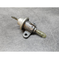 Régulateur pression carburant Honda CBR900RR Fireblade 2003