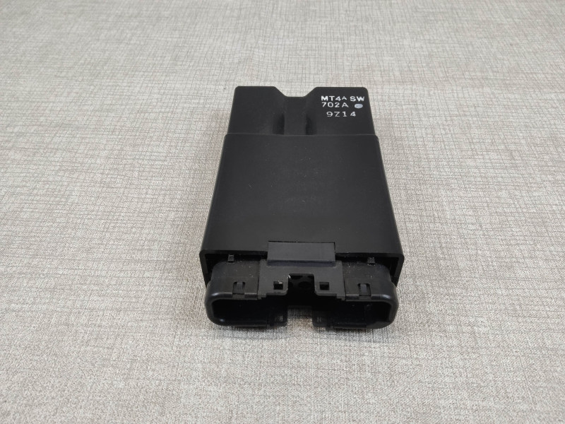 Boîtier CDI Honda VFR750F 30410-MT4-601 – Allumage Neuf