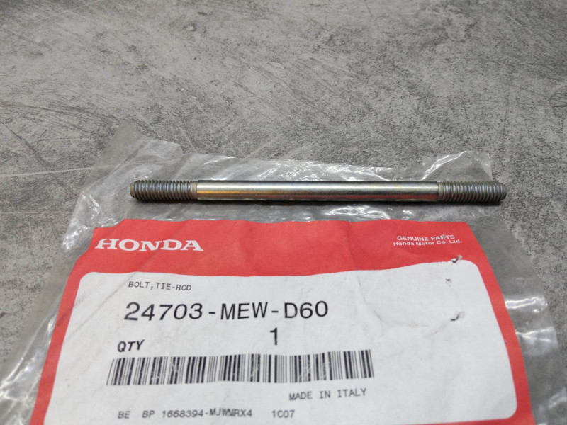 Boulon barre accouplement Honda 24703-MEW-D60 | Pièce neuve