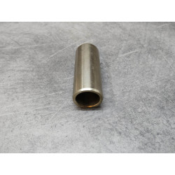 Entretoise Bras Oscillant Honda CR125R - Réf. 52141-KZ4-890