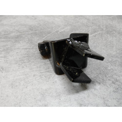 Chape de repose pied AR gauche de XL125S 79/85 HONDA 50714-437-000ZA