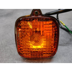 Clignotant avant gauche ST50 DAX 88-96 ST70 92-96 ZB50 88 HONDA 33450-126-900