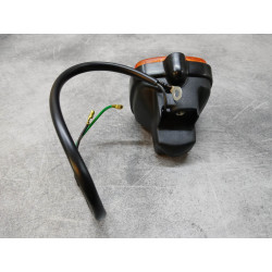 Clignotant avant gauche ST50 DAX 88-96 ST70 92-96 ZB50 88 HONDA 33450-126-900
