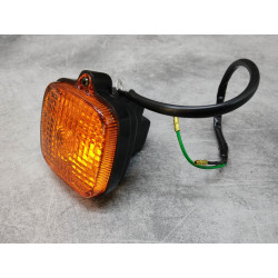 Clignotant avant gauche ST50 DAX 88-96 ST70 92-96 ZB50 88 HONDA 33450-126-900