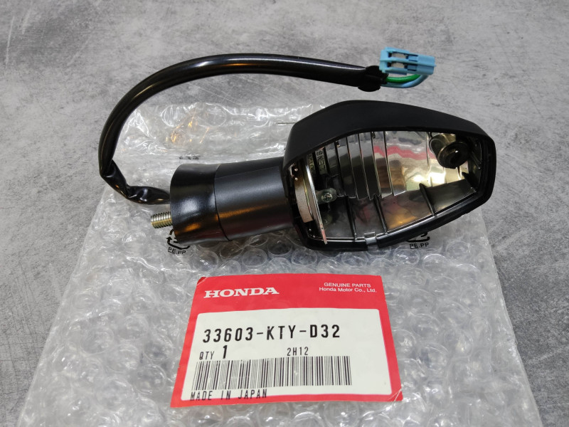Corps clignotant arrière droit CBR125RW 2007/09/10 HONDA 33603-KTY-D32