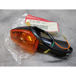 Clignotant avant gauche CB600F HORNET 2002 HONDA 33450-MBZ-G90
