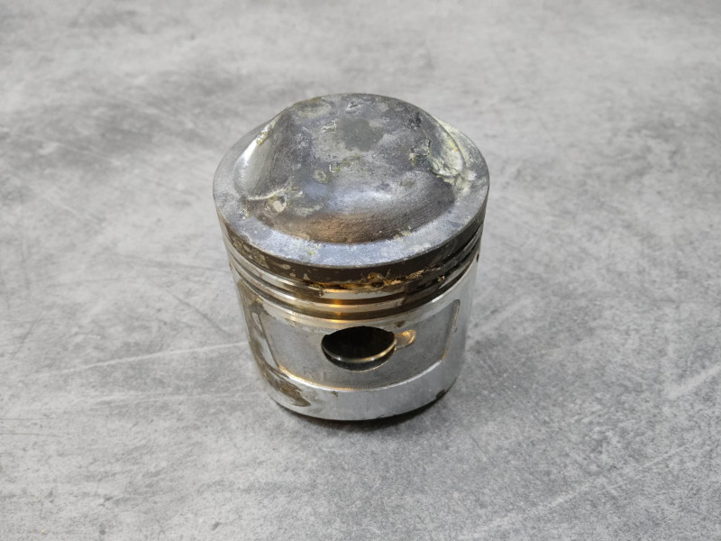 Piston +0.50 Honda CB200 CB200T réf. 13103-354-000