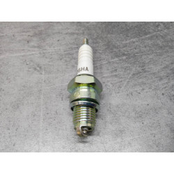 Bougie NGK D6HA Honda 98066-56717 - Pièce neuve
