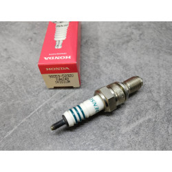 Bougie iridium 1UH24D CBR600F4 CBR900RE/RR 00/01 HONDA 98059-5892U