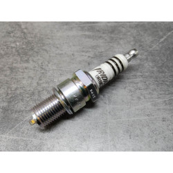 Bougie Iridium NGK BR8EIX 5044 - Moto Honda