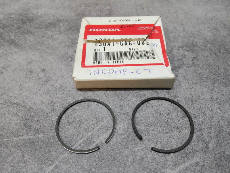 Jeu de segments occasion Honda 50cc 130A1-GA6-003 (incomplet)