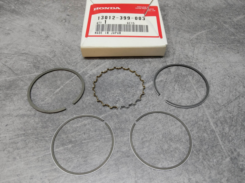 Jeu de Segments +0.25 D44.25mm Honda CB125T - Réf. 13012-399-003