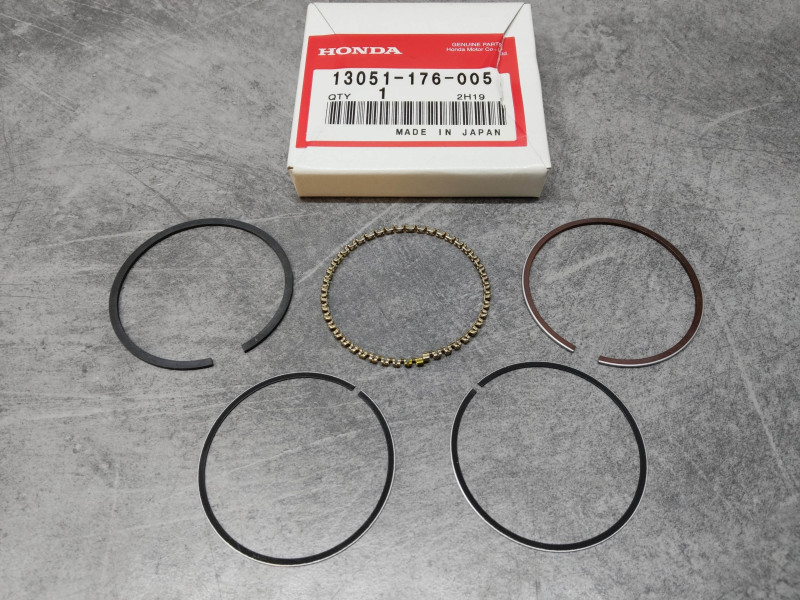 Jeu de segments Honda 13051-176-005 – Pièce neuve