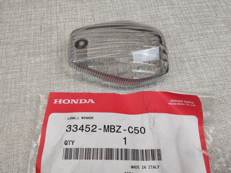 Cabochon clignotant Honda 33452-MBZ-C50 AV gauche AR droit