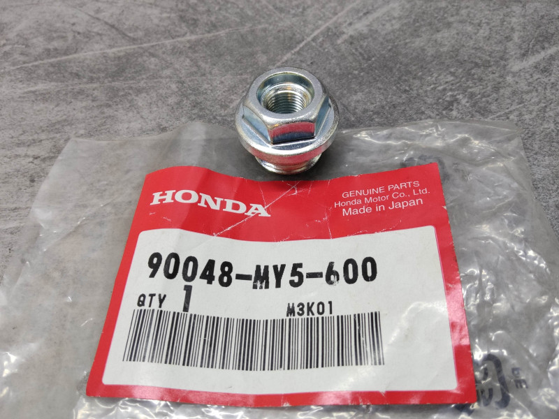 Bouchon d’étanchéité D18mm HONDA 90048-MY5-600