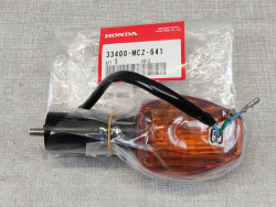 Clignotant avant droit HORNET CB900F 2002 à 2006 HONDA 33400-MCZ-641