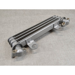 Radiateur d' huile de VFR750 RC24 HONDA 15600-ML7-701