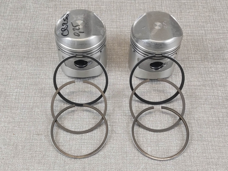 Jeu Pistons Segments Cote 0,25 Honda CB250 CB250G