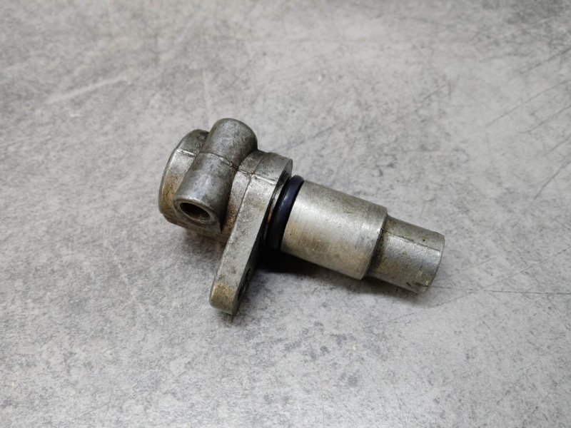  Support cable compte-tours CB500/K0/K1/K3 CB550 CB650 HONDA 12451-323-000OCC