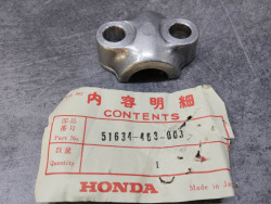 Bride axe de roue CB900C 80 GL1100/A/D/I 80-82 HONDA 51634-463-003
