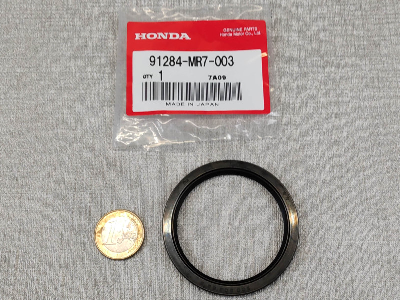 Cache Poussière Honda 91284-MR7-003 50x62x5 mm