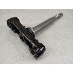 Té de fourche inférieur Honda WW125EX2 53219-KWN-900
