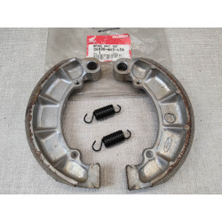 Mâchoires de frein Honda PC800 Pacific Coast 06430-MR5-006