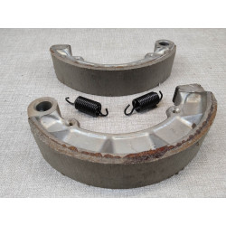 Mâchoires de frein Honda PC800 Pacific Coast 06430-MR5-006