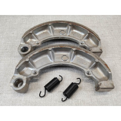 Mâchoires de frein Honda PC800 Pacific Coast 06430-MR5-006