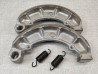 Mâchoires de frein Honda PC800 Pacific Coast 06430-MR5-006